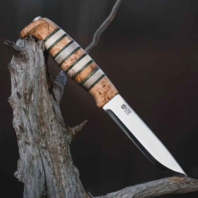 Helle 684 SE